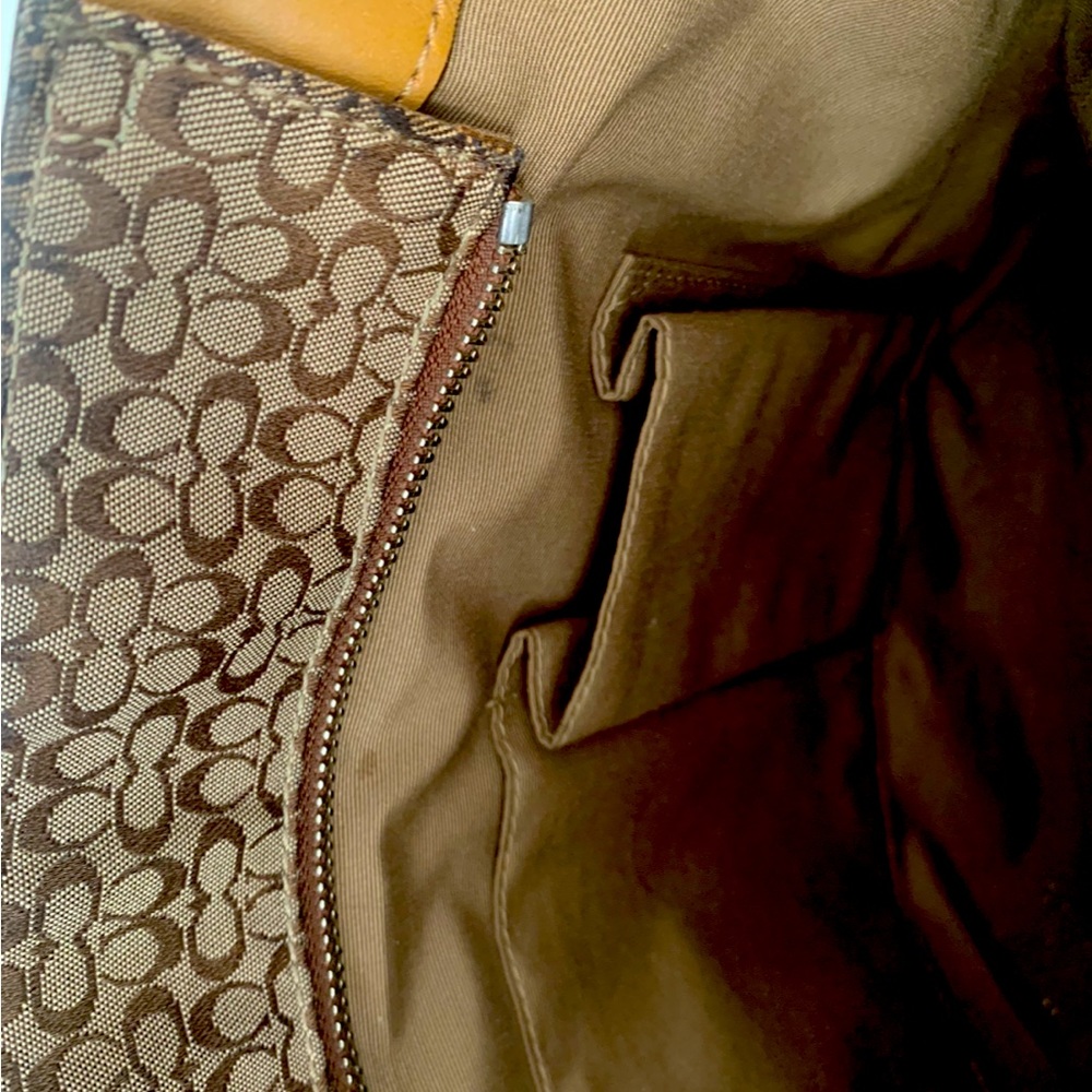 Coach Signature Shoulder Bag and Wallet - Picture 5 of 13